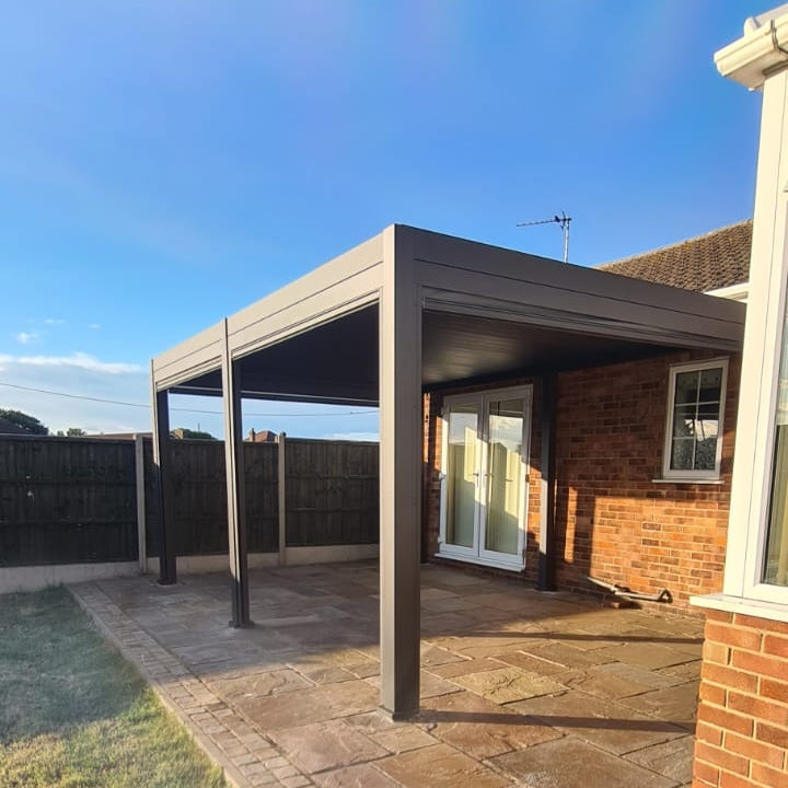 Rota Louvered Pergola 3.6 x 5.3m