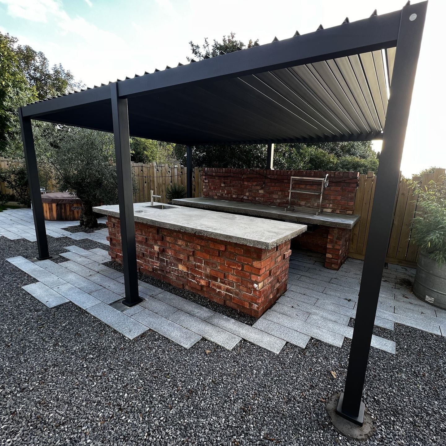 Rota Louvered Pergola 3.6 x 5.3m