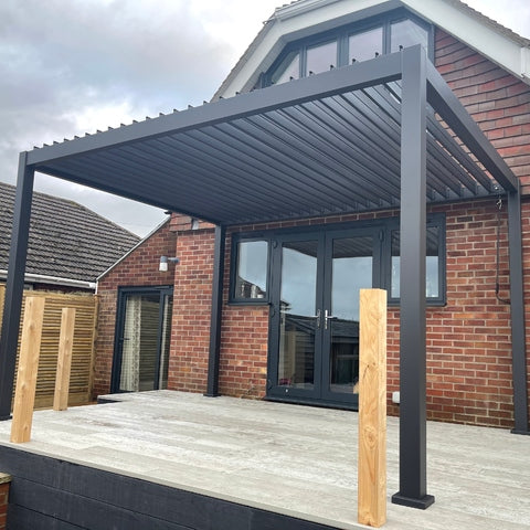 Rota Louvered Pergola 3 x 4m